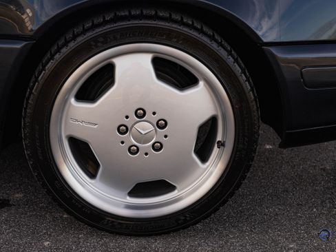 Used 1998 Mercedes-Benz SL 500 image 8