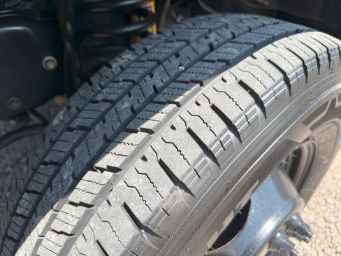 Used 2015 Ford E-350 and Econoline 350 image 19