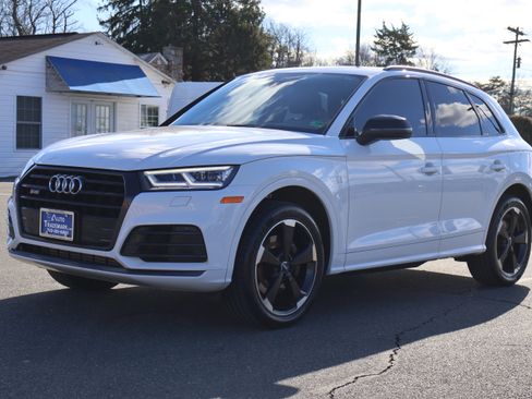 Used 2019 Audi SQ5 Premium Plus image 4