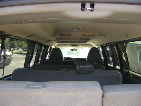 Used 2013 Chevrolet Express 3500 LS Extended Passenger RWD image 16
