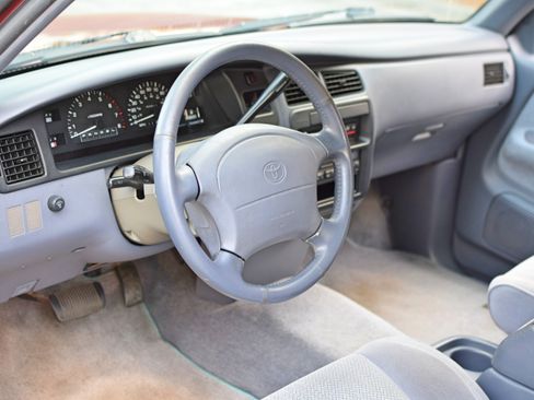 Used 1997 Toyota T100 SR5 image 21