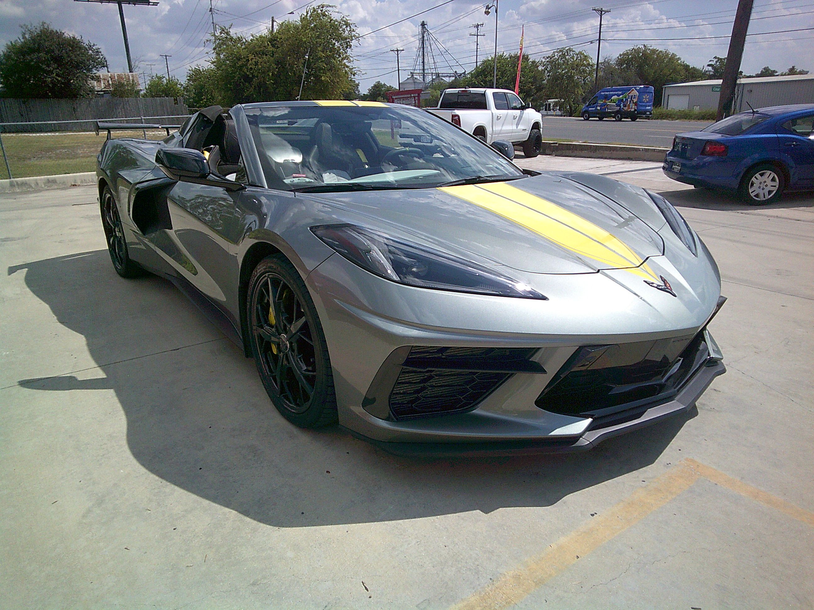 Used 2022 Chevrolet Corvette Stingray Premium Conv w/ 3LT RWD image 5
