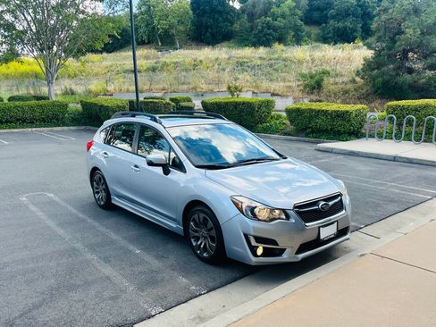 Used 2015 Subaru Impreza 2.0i Sport Limited Hatchback AWD/4WD image 1
