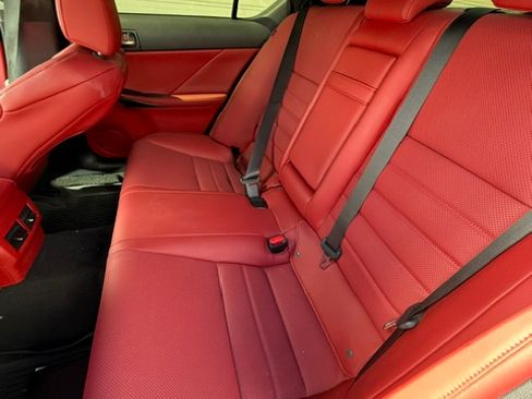 Used 2021 Lexus IS 350 F Sport RWD image 8