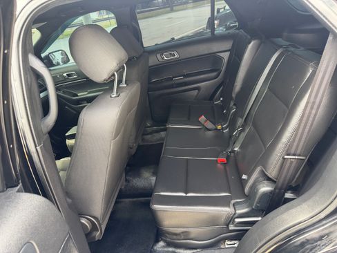 Used 2017 Ford Explorer 4WD Police Interceptor image 24