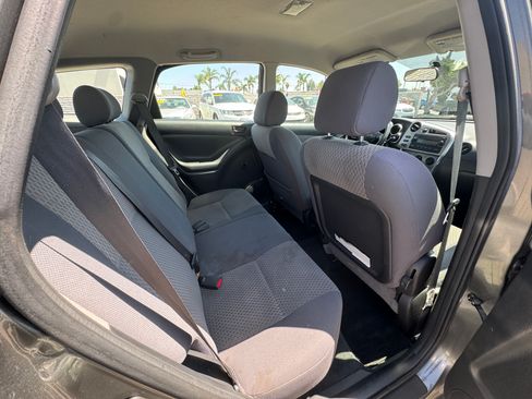 Used 2007 Toyota Matrix UNAVAIL FWD image 18