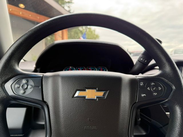 Used 2020 Chevrolet Suburban 4WD image 14