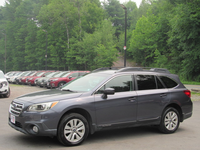 Used 2015 Subaru Outback 2.5i Premium AWD/4WD image 2