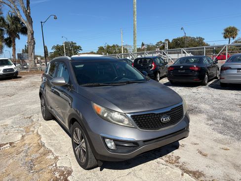 Used 2016 Kia Sportage LX image 3