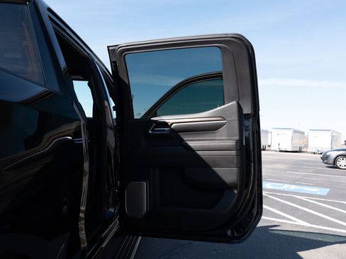 Used 2024 Chevrolet Silverado 1500 High Country image 37