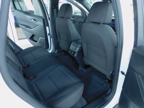 Used 2026 Chevrolet Equinox FWD LT w/ 1LT image 19