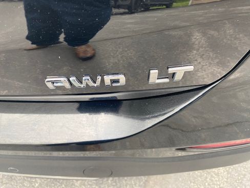 Used 2023 Chevrolet Equinox AWD LT w/ 1LT image 14