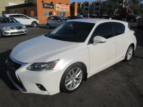 Used 2017 Lexus CT 200h w/ F-Sport Package FWD image 15