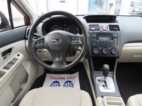 Used 2013 Subaru XV Crosstrek 2.0i Premium image 16