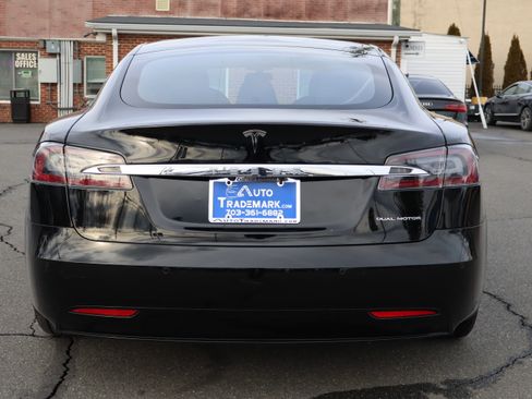 Used 2021 Tesla Model S Long Range Plus image 8