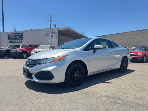 Used 2014 Honda Civic LX Coupe image 3