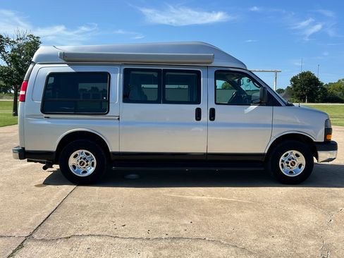 Used 2013 GMC Savana 2500 image 4