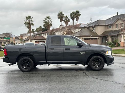 Used 2018 RAM 1500 Express image 7