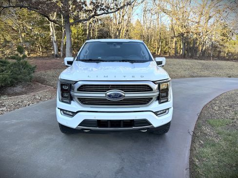 Used 2021 Ford F150 Limited image 8