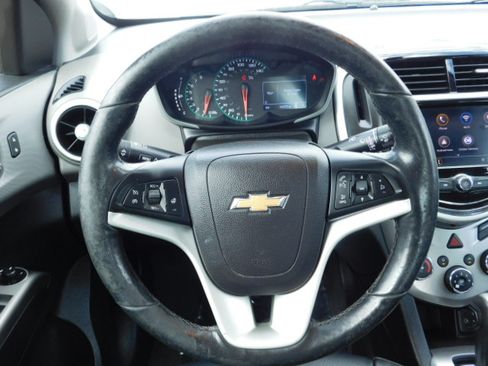 Used 2020 Chevrolet Sonic Premier image 14