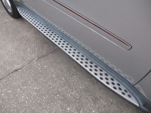 Used 2011 Mercedes-Benz ML 350 image 17