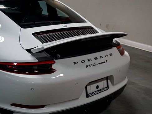 Used 2019 Porsche 911 Carrera T RWD image 54