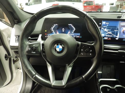 Used 2023 BMW X1 xDrive28i image 39