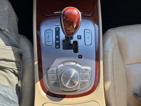 Used 2012 Hyundai Genesis 4.6 image 25