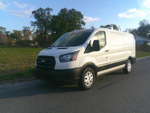 Used 2020 Ford Transit 150 XL image 2