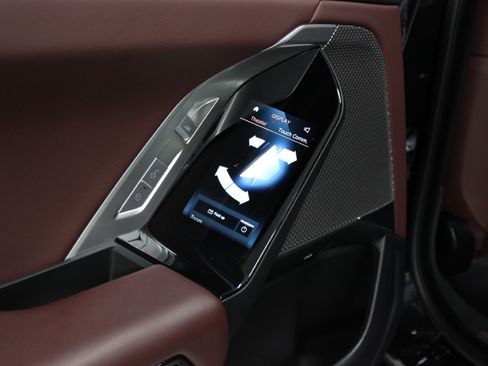 Used 2024 BMW i7 eDrive50 RWD image 49