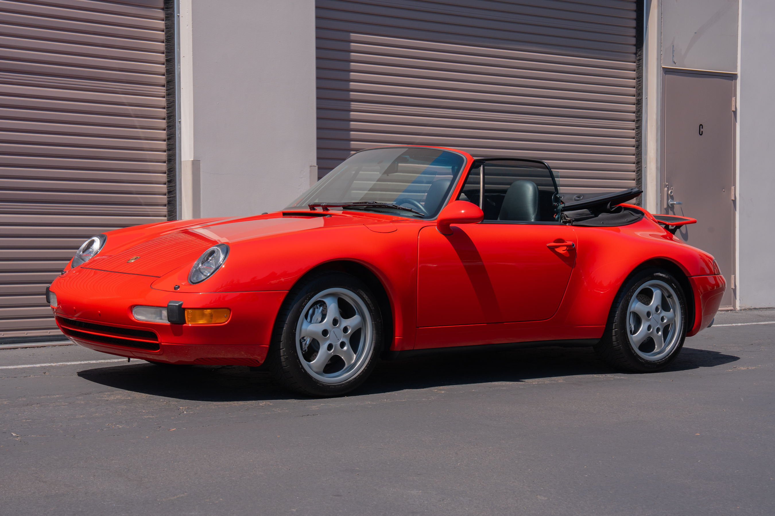 Used 1996 Porsche 911 Carrera 4 Cabriolet AWD/4WD image 13
