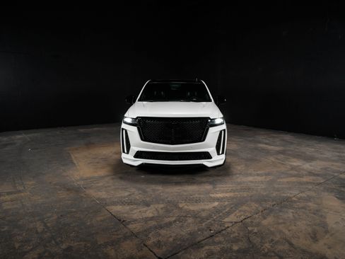 Used 2023 Cadillac Escalade V image 7