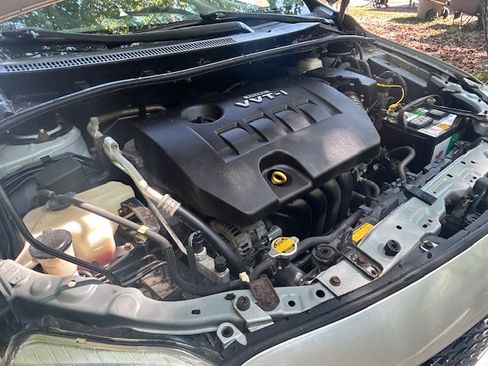 Used 2009 Toyota Corolla FWD image 23