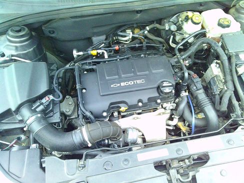 Used 2016 Chevrolet Cruze Limited Eco image 6