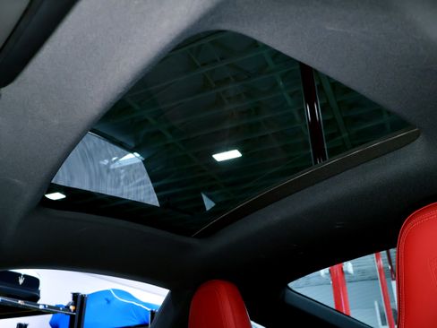 Used 2024 Porsche 911 Carrera 4 GTS image 25