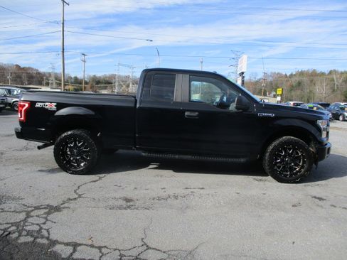 Used 2017 Ford F150 STX image 5