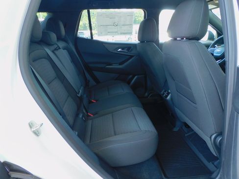 New 2026 Chevrolet Equinox LT image 19