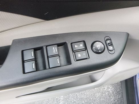 Used 2013 Honda CR-V AWD LX image 13