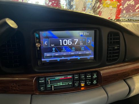 Used 2004 Buick Le Sabre Custom FWD image 17