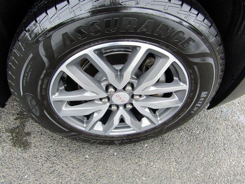 Used 2017 GMC Acadia AWD SLE w/ SLE-2 image 11