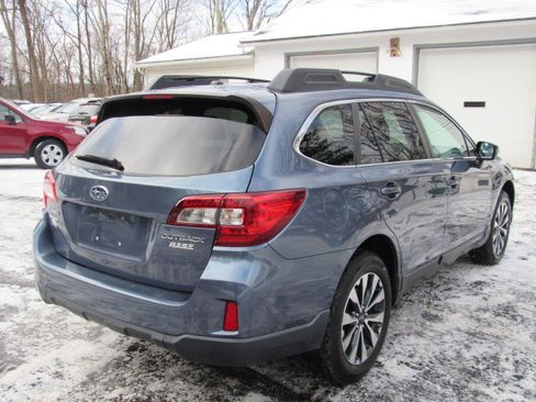 Used 2015 Subaru Outback 2.5i Limited image 10