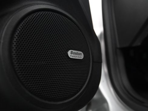 Used 2014 Chevrolet Camaro LT image 37