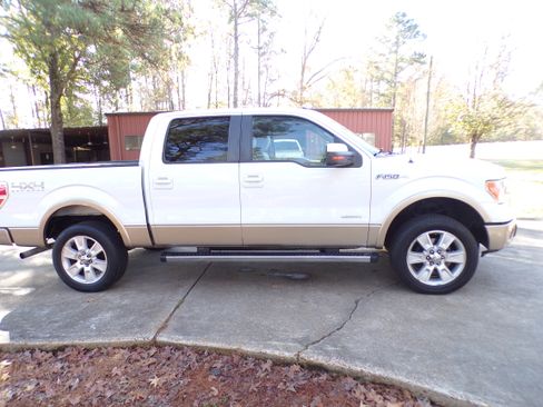 Used 2012 Ford F150 Lariat image 5
