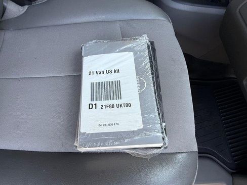 Used 2021 Nissan NV 2500 SV image 27