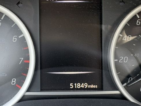 Used 2016 Nissan Sentra SL Sedan 4D FWD image 17