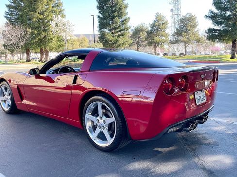 Used 2005 Chevrolet Corvette image 7