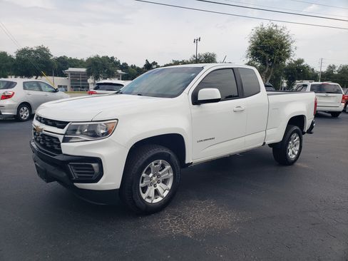 Used 2022 Chevrolet Colorado 2WD Extended Cab LT image 1
