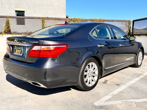 Used 2010 Lexus LS 460 Luxury image 5