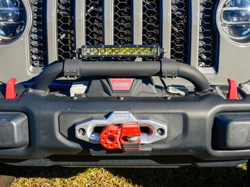 Used 2020 Jeep Gladiator Rubicon image 10