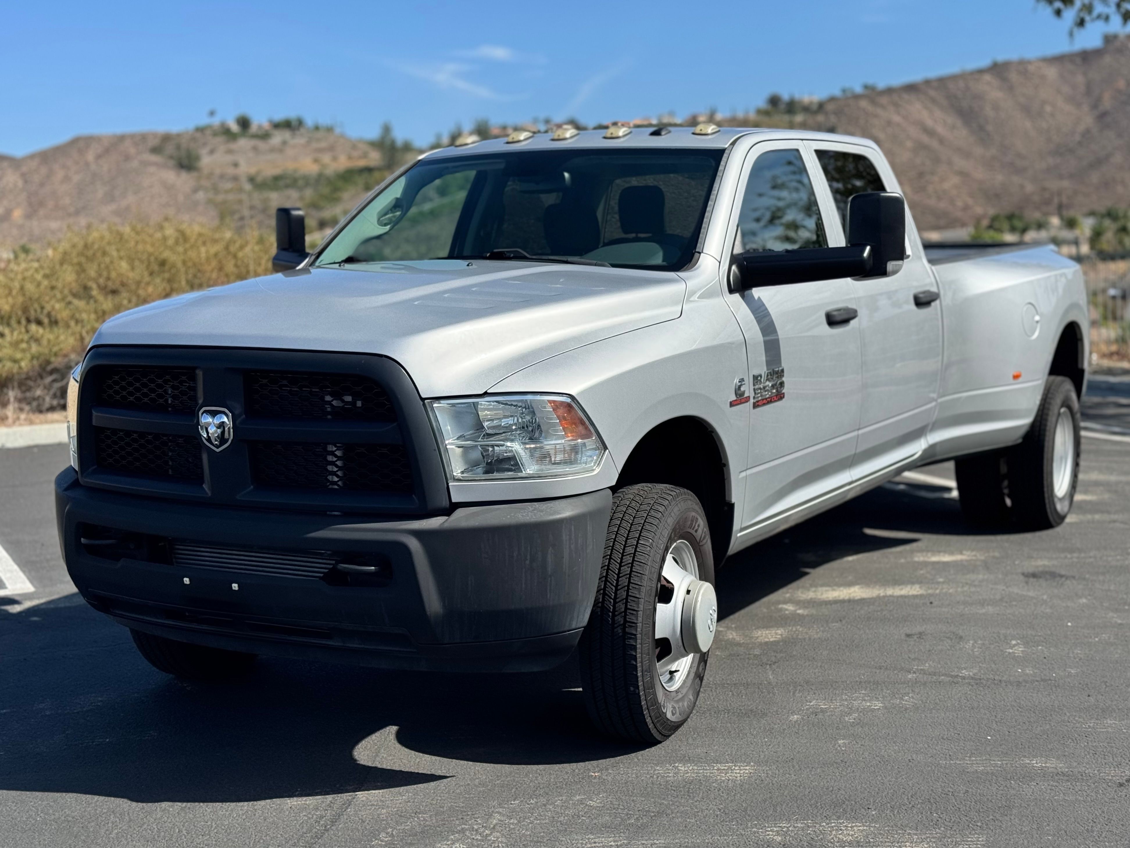 Used 2016 RAM 3500 ST AWD/4WD image 1